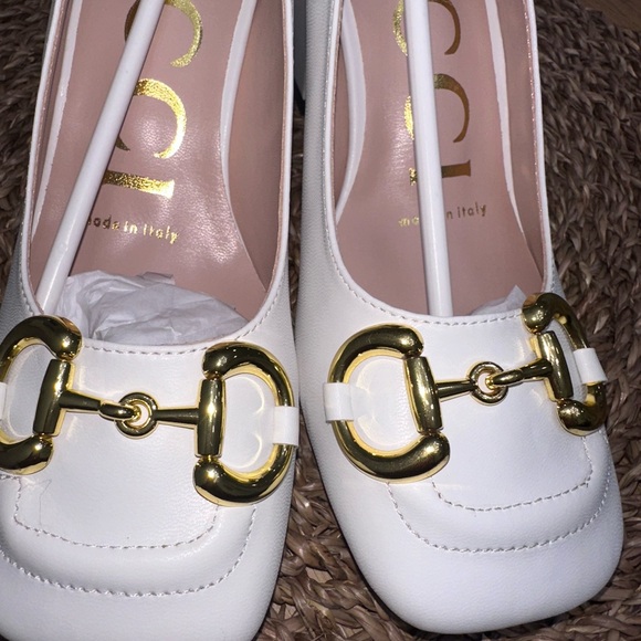 Gucci White Leather Loafers - Picture 4 of 6